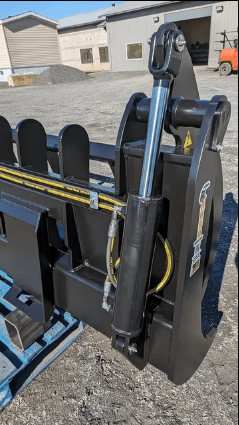 ANBO Grapple Rake 160 For Skid Steers and Tractors - Iron Elk