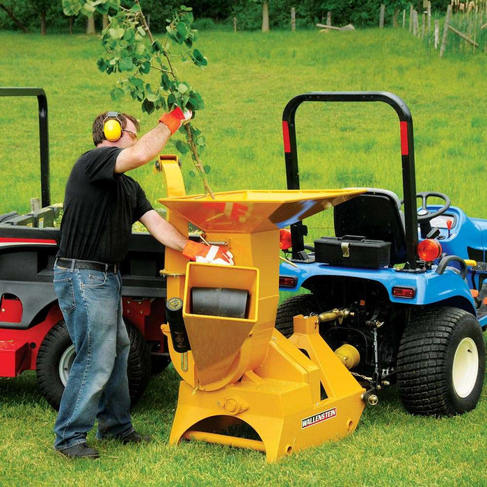 Wallenstein Equipment BXM32 Tractor - Mounted Chipper–Shredder - Iron Elk
